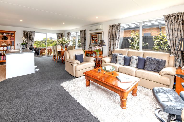 Photo of property in 10 Jasper Court, Rolleston, 7614