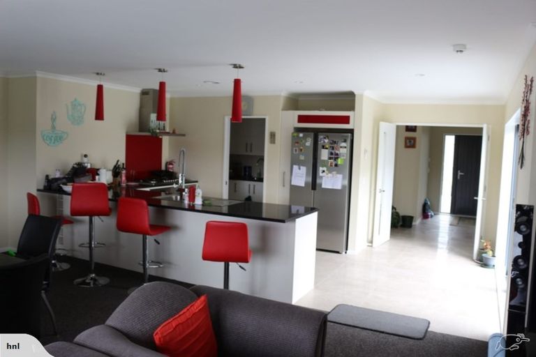 Photo of property in 10 Bickerton Rise, Churton Park, Wellington, 6037