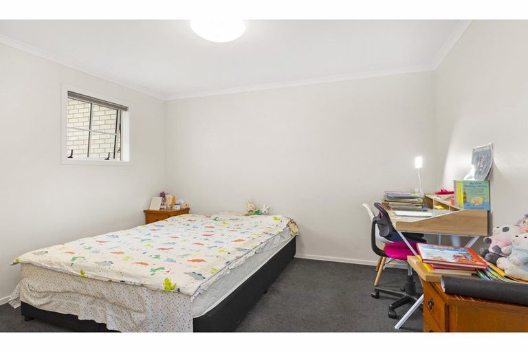 Photo of property in 11 Chiefs Court, Hamilton East, Hamilton, 3216