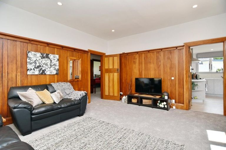 Photo of property in 18 Lionel Street, Avonside, Christchurch, 8061