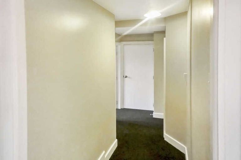 Photo of property in 28 Somerset Crescent, Spreydon, Christchurch, 8024