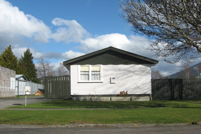 Photo of property in 71 Puataata Road, Turangi, 3334