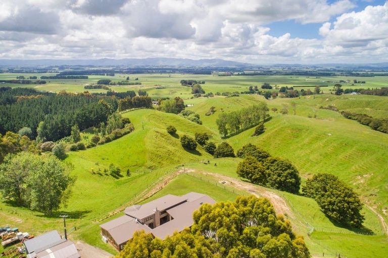 Photo of property in 109 Junction Road, Halcombe, Feilding, 4777