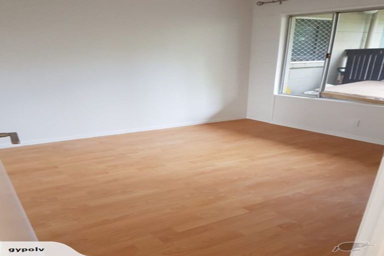 Photo of property in 1/72l Kitchener Road, Milford, Auckland, 0620