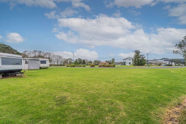 Photo of property in 1 Hei Esplanade, Whitianga, 3510