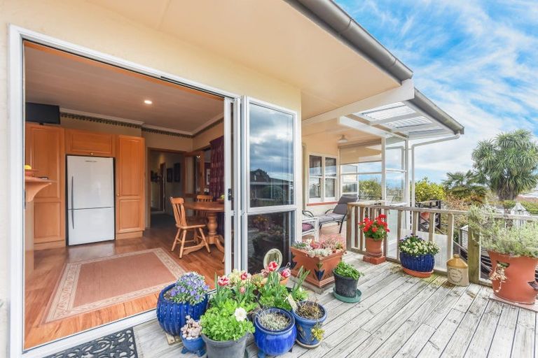 Photo of property in 21 Arapiki Road, Stoke, Nelson, 7011