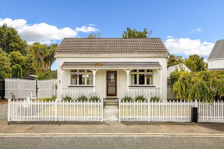 Photo of property in 6 Scott Street, Sydenham, Christchurch, 8023