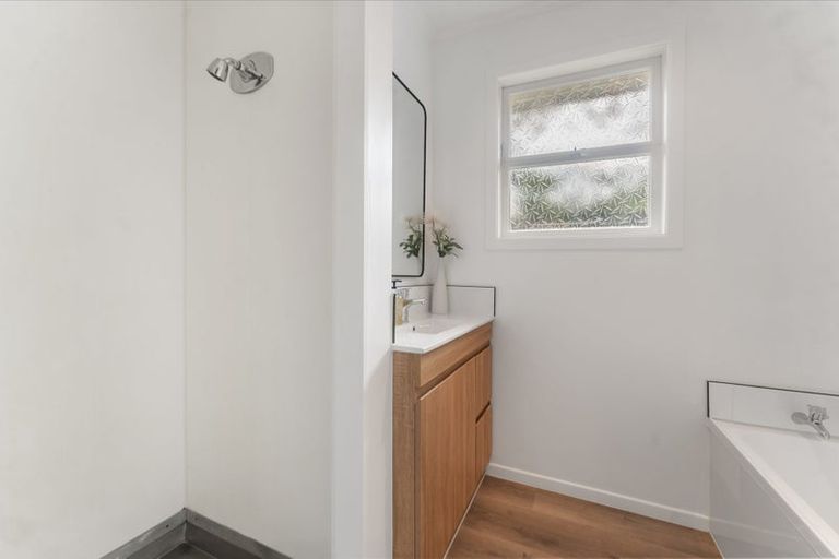 Photo of property in 39 Orion Place, Hillcrest, Auckland, 0627