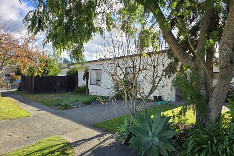 Photo of property in 10 Moorhouse Street, Taradale, Napier, 4112