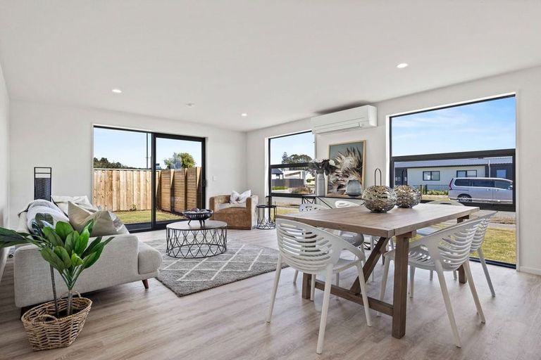 Photo of property in 15 Glendore Drive, Halswell, Christchurch, 8025