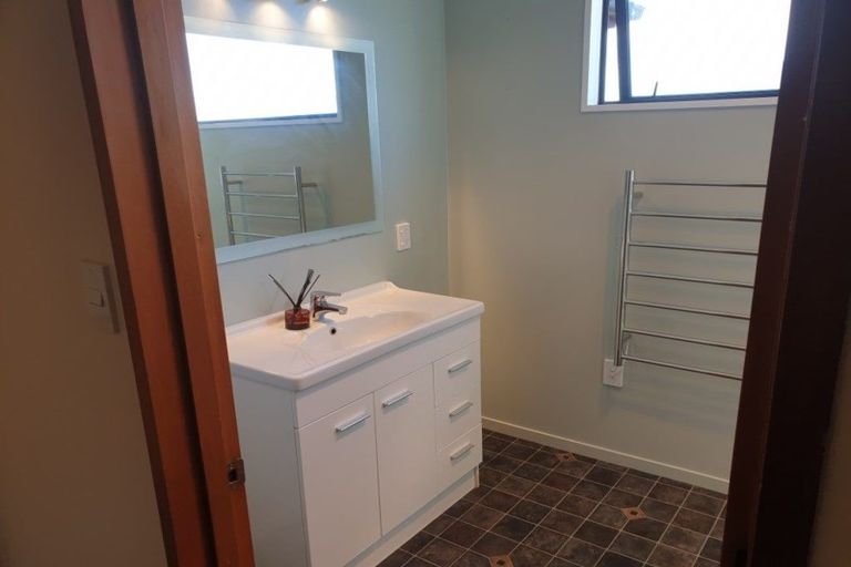 Photo of property in 31a Greenstone Place, Fernhill, Queenstown, 9300