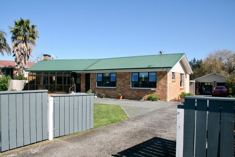 Photo of property in 70 Great South Road, Huntly, 3700