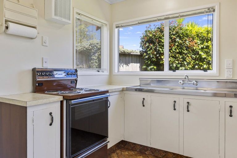 Photo of property in 2/26 Hammersmith Street, Richmond Heights, Taupo, 3330