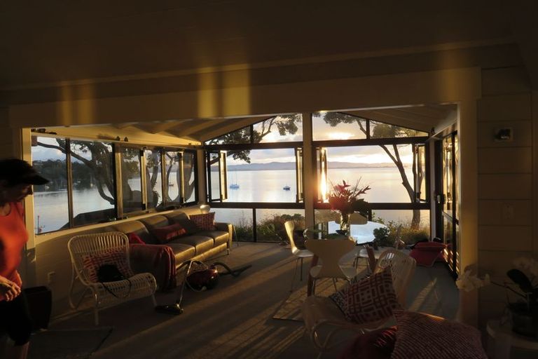 Photo of property in 1993 Whangarei Heads Road, Whangarei Heads, Whangarei, 0174