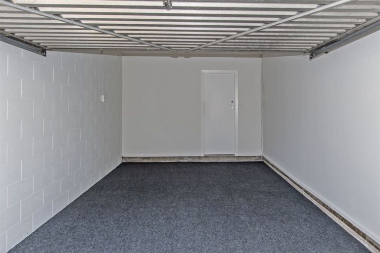 Photo of property in 1/86 Avonhead Road, Avonhead, Christchurch, 8042