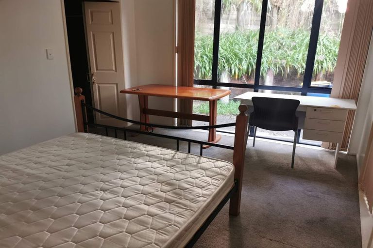 Photo of property in 20 Killybegs Drive, Pinehill, Auckland, 0632