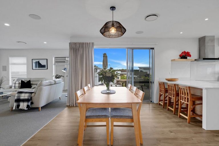 Photo of property in 12 Ada Close, Cambridge, 3434