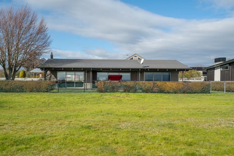 Photo of property in 13 Tawhaa Road, Waitahanui, Taupo, 3378