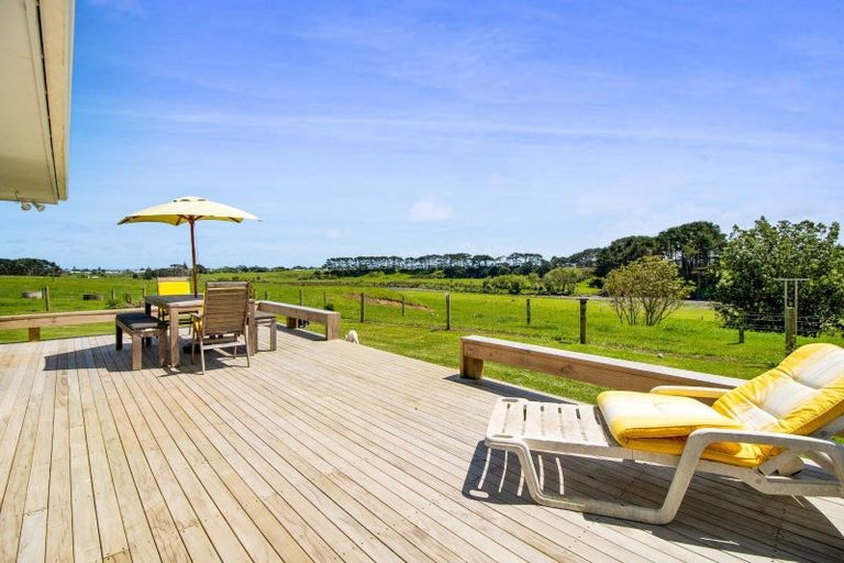 Photo of property in 3624 Eltham Road, Opunake, 4682