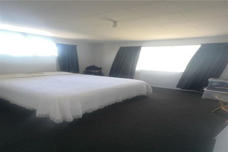 Photo of property in 86 Thompson Terrace, Manurewa, Auckland, 2102