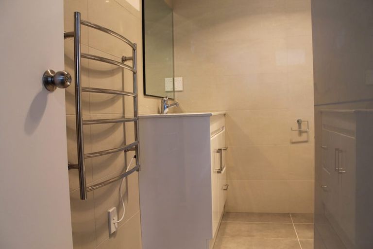 Photo of property in 30a Halver Road, Hillpark, Auckland, 2102
