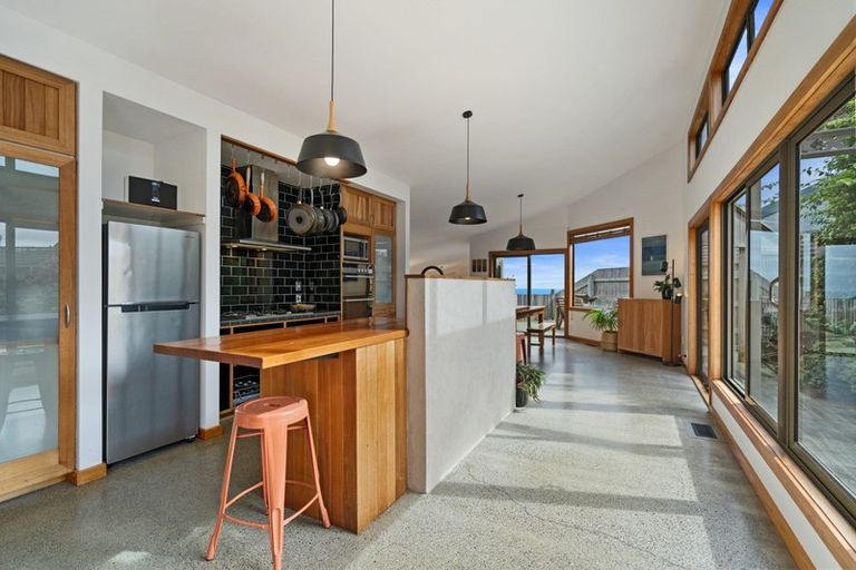 Photo of property in 36 Hudson Street, Island Bay, Wellington, 6023