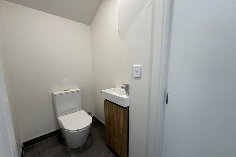 Photo of property in 22d Toru Street, Te Atatu Peninsula, Auckland, 0610