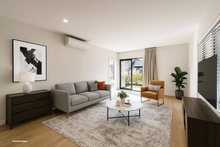 Photo of property in 41 Mulholland Drive, Jacks Point, 9371