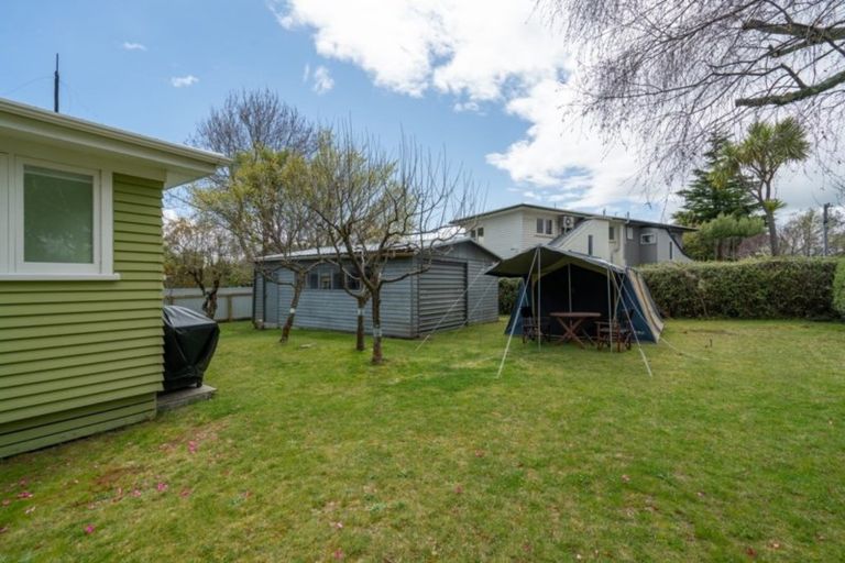 Photo of property in 18 Charles Crescent, Rainbow Point, Taupo, 3330