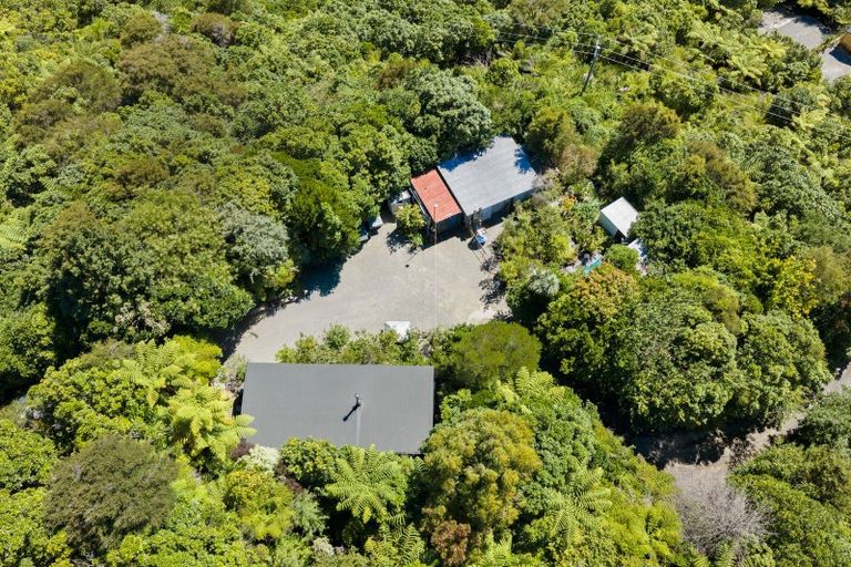 Photo of property in 710 Queen Charlotte Drive, Havelock, 7281