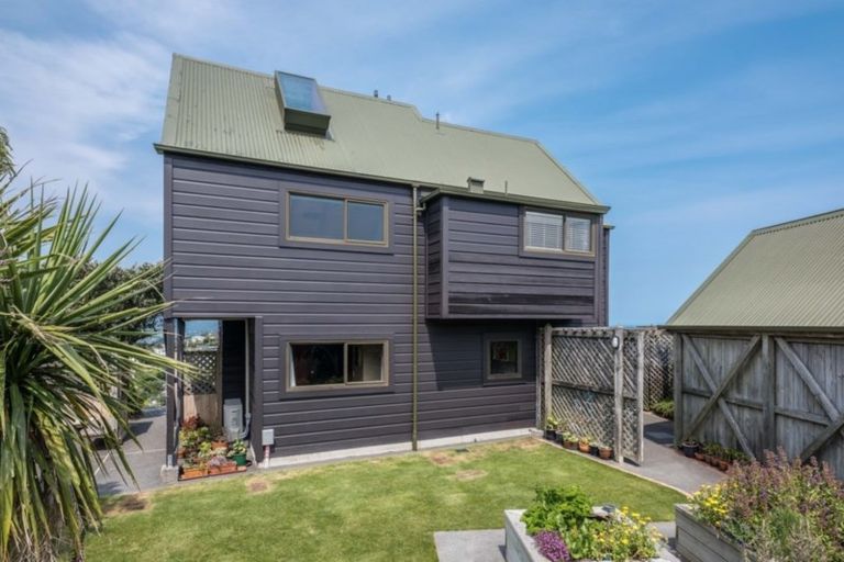 Photo of property in 10 Virginia Grove, Brooklyn, Wellington, 6021