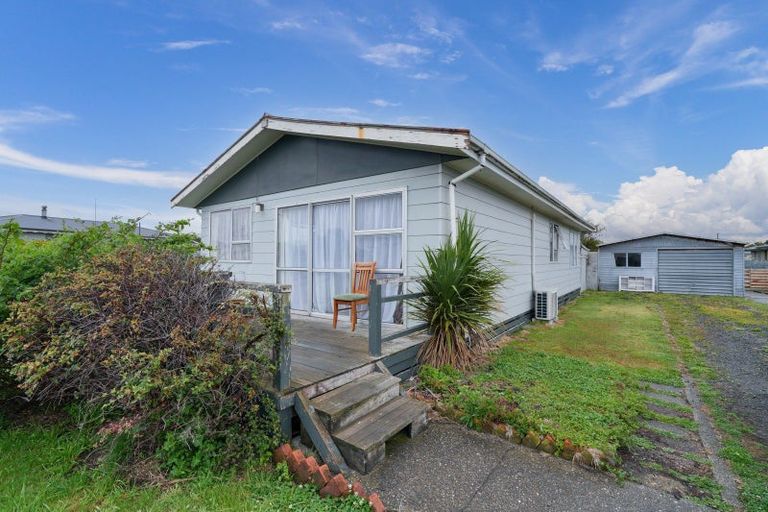 Photo of property in 11 Boyne Street, Clifton, Invercargill, 9812