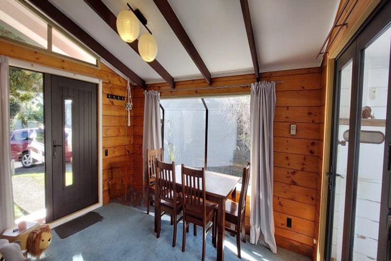 Photo of property in 7 Dundee Place, Crofton Downs, Wellington, 6035