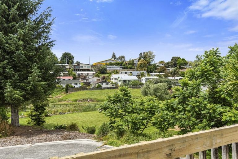 Photo of property in 34 Sunvale Place, Gate Pa, Tauranga, 3112
