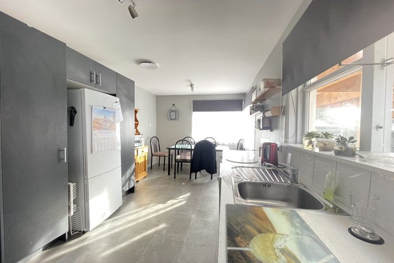 Photo of property in 11 Mattingley Street, Aranui, Christchurch, 8061