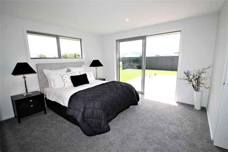 Photo of property in 6 Aviation Lane, Mosgiel, 9024