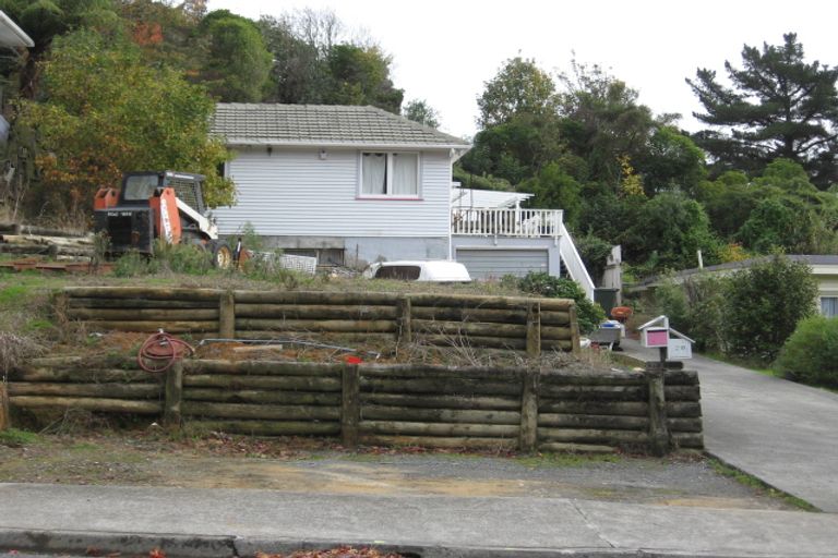 Photo of property in 20 Kereru Grove, Stokes Valley, Lower Hutt, 5019