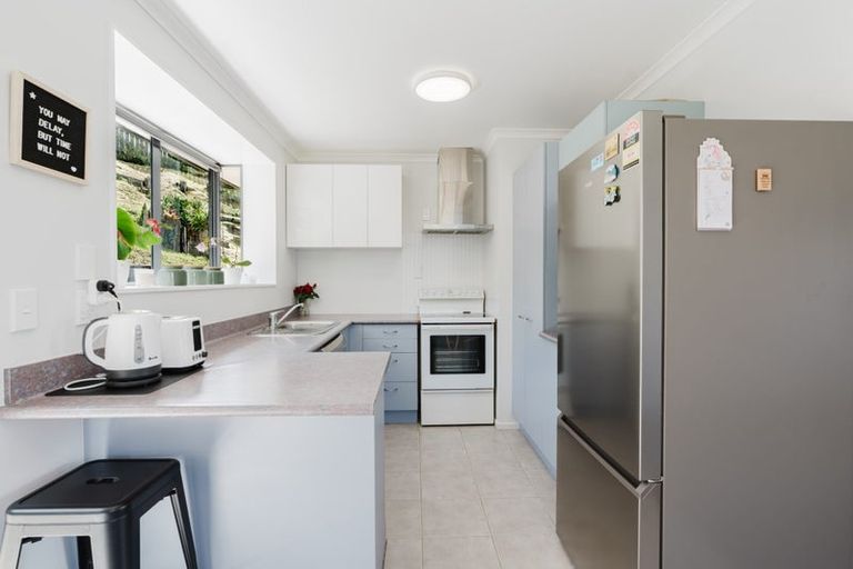 Photo of property in 3a Lloyd Drive, Nawton, Hamilton, 3200