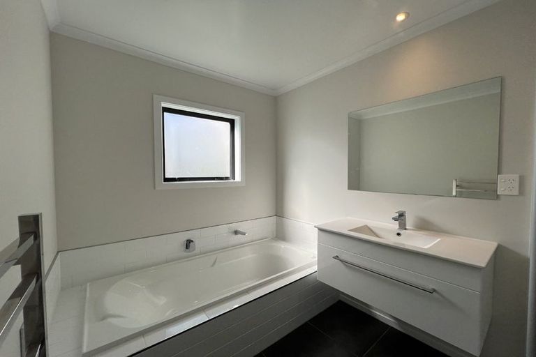 Photo of property in 10 Ridgedale Crescent, Flagstaff, Hamilton, 3210