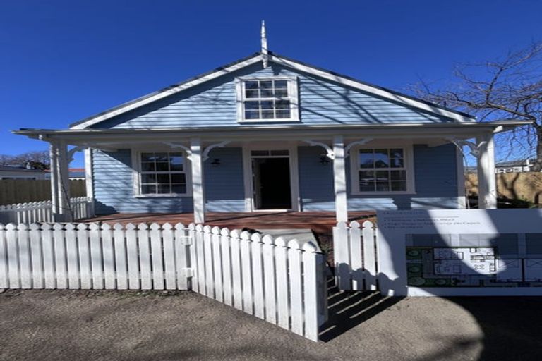 Photo of property in 30 Dee Street, St Albans, Christchurch, 8014