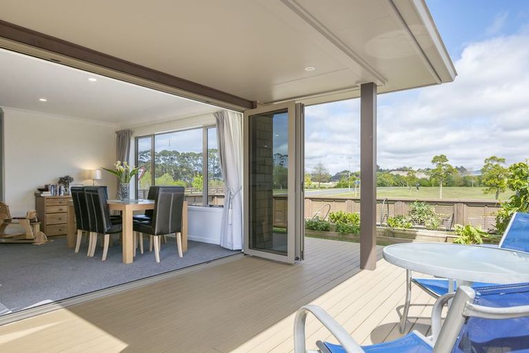 Photo of property in 10 Double Bay Road, Pyes Pa, Tauranga, 3112