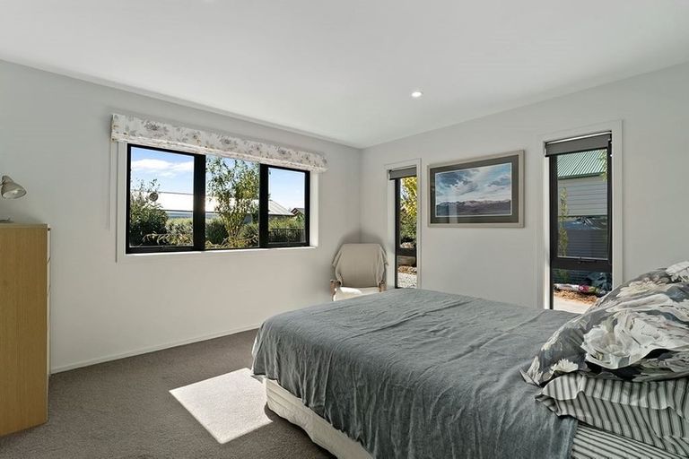 Photo of property in 26 Pisa Moorings Road, Mount Pisa, Cromwell, 9383