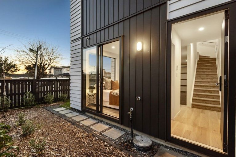 Photo of property in 5/2 Fairview Road, Papatoetoe, Auckland, 2025