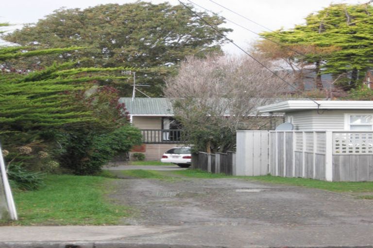 Photo of property in 16a Alexander Road, Raumati Beach, Paraparaumu, 5032