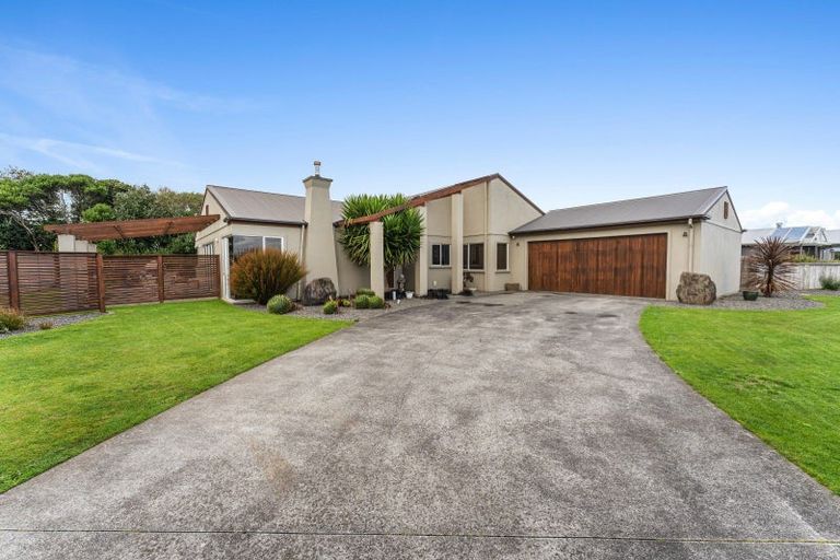 Photo of property in 200b Glover Road, Hawera, 4610