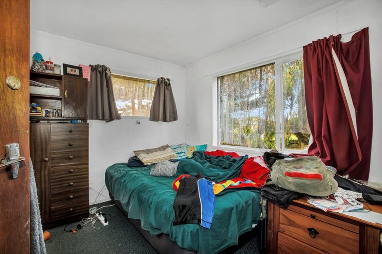 Photo of property in 27 Rosehill Drive, Rosehill, Papakura, 2113