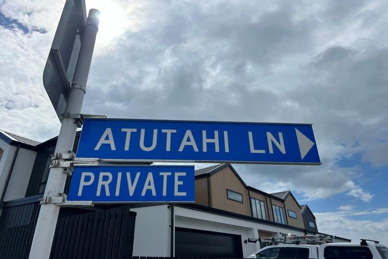 Photo of property in 8 Atutahi Lane, Papamoa Beach, 3118