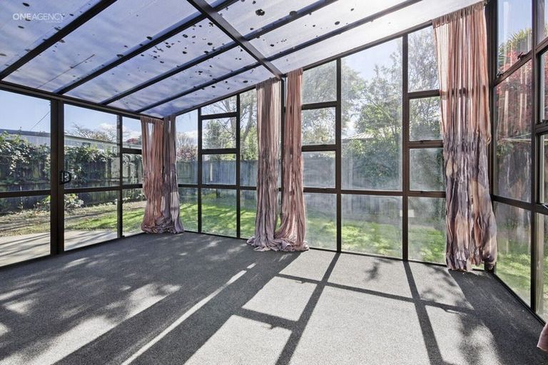 Photo of property in 2/40a Bounty Street, Bryndwr, Christchurch, 8053