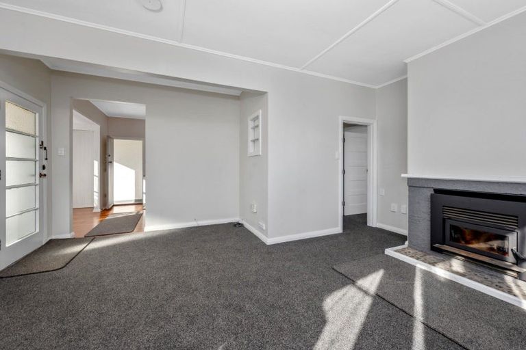 Photo of property in 18 Wallace Crescent, Glenholme, Rotorua, 3010