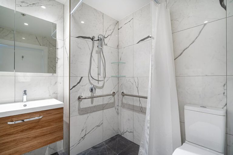 Photo of property in 98b/30 Ambassador Glade, Orewa, 0931